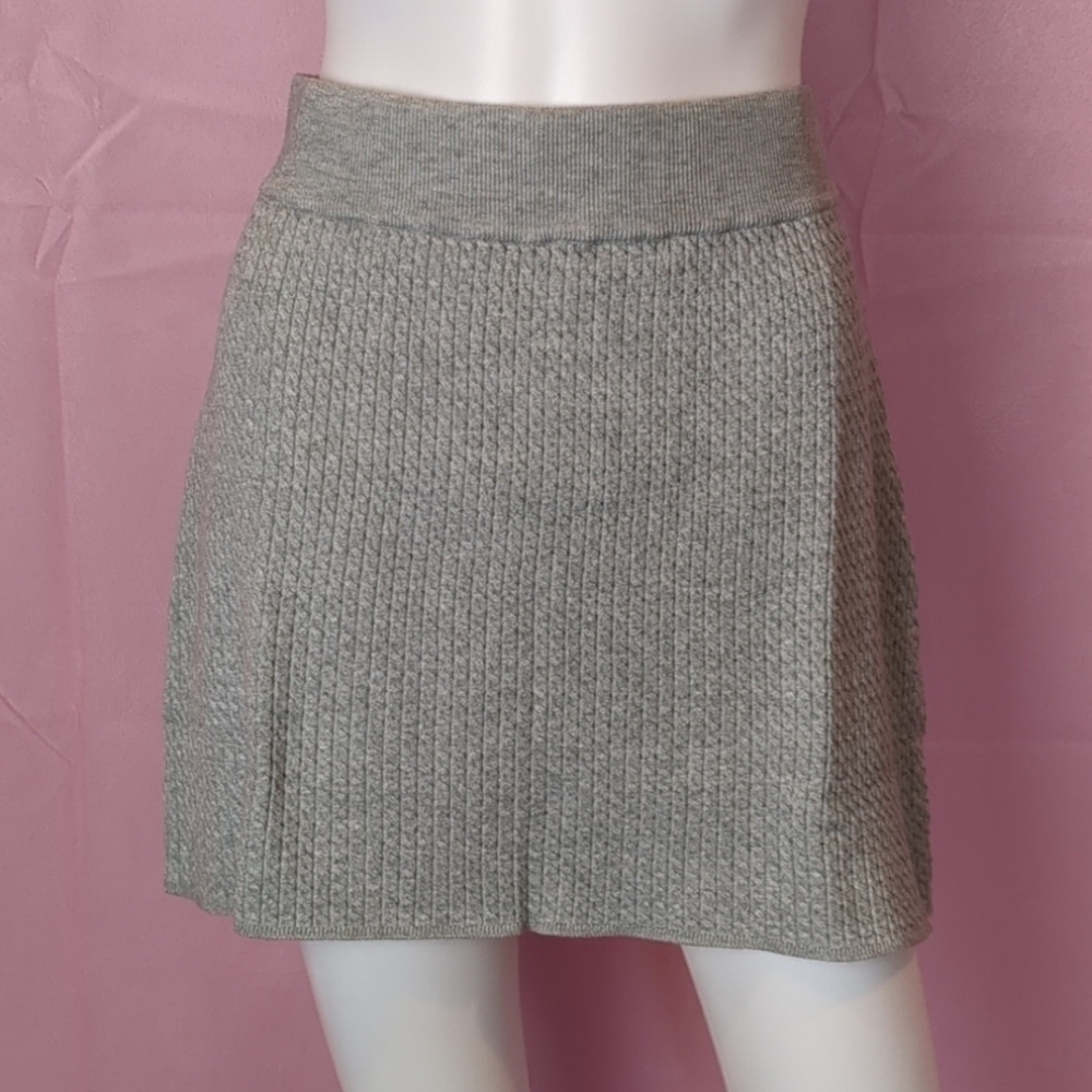 WeWoreWhat Revolve Cable Knit Skirt in Light Heather Gray size Medium